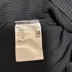 【UNIQLO KIDS】リブメロウトップス ブラック 110サイズ 平置き38の画像