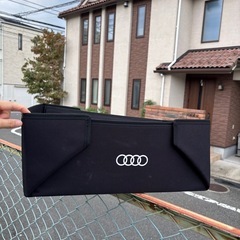 アウディ　純正　ラゲッジバック　ぬのせい布製の画像