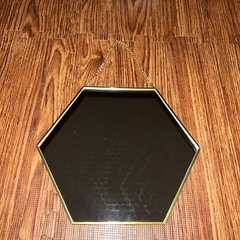 金縁 ゴールド 六角形鏡の画像