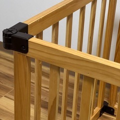 おくだけとおせんぼ　スマートワイドWoody 日本育児 ベビーフェンス　　の画像