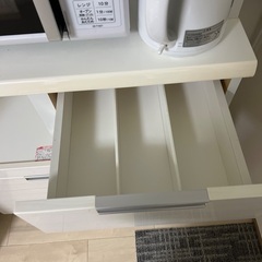 食器棚　ホワイトの画像