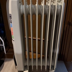 デロンギ社製オイルヒーターの画像