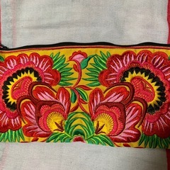 ①【未使用品】アジアン⭐︎モン族刺繍ポーチの画像