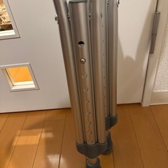松葉杖　ほぼ未使用の画像