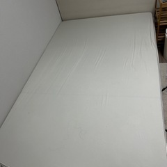 【美品】セミダブルベッド　白　女性半年のみ使用の画像