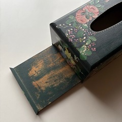 トールペイント　花　ティッシュボックスの画像