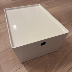 ご自宅のお片付けに◎積み重ねOK！IKEA収納BOX 4セット(蓋付き3/蓋なし1)の画像