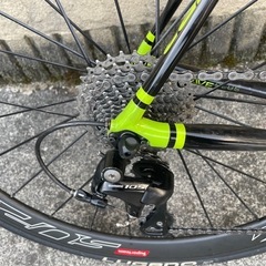 キャノンデール　シナプス　ロードバイクの画像