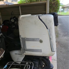 でデリバリーボックスの画像