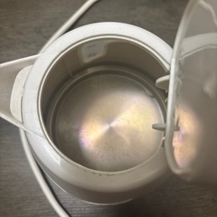 【格安／機能問題なし】電気ケトルの画像