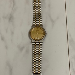 GUCCI アナログ腕時計 ゴールド/シルバーの画像