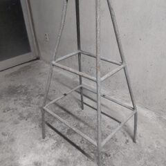 金属製 脚立の画像
