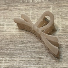 バレッタ ページュの画像