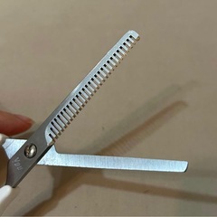 すきバサミの画像