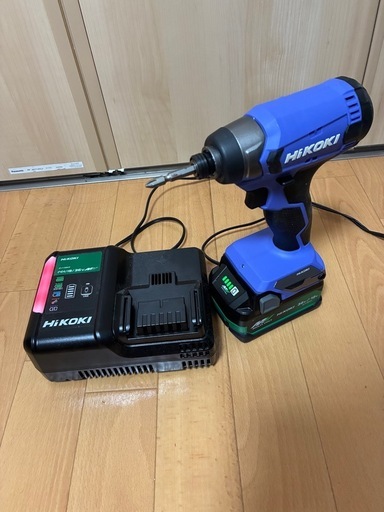 インパクトドライバー 36v.18vマルチボルトバッテリー 充電器