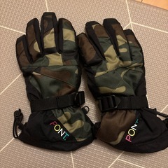 【美品】【初心者】スノーボードウェアセット(ウェア・パンツ・グローブ・帽子・)
の画像