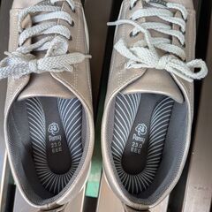 【Pansy】パンジースニーカー　23.0EEE　1回のみ使用美品の画像