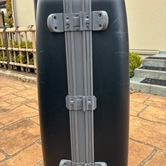 スーツケースの画像