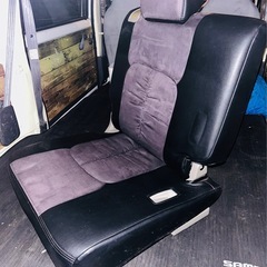 エブリィ エブリー エブリイ DA64W  リヤ リア シート 軽バン スクラム 座席 後部  右の画像