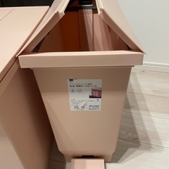 未使用品　防臭 密閉ゴミ箱30リットルの画像