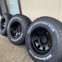 車　ホイールの画像