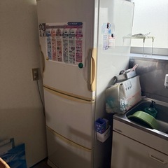 シャープ　冷蔵庫の画像