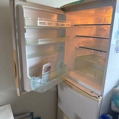 シャープ　冷蔵庫の画像