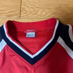 NIKE   Vジャンパー　XXL
の画像