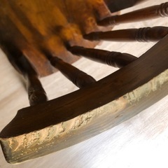 ●グラつきあり。でも雰囲気ある焦げ茶イス●の画像