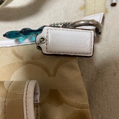 COACHショルダーバッグ
の画像