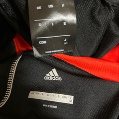 アディダスジャージセットの画像