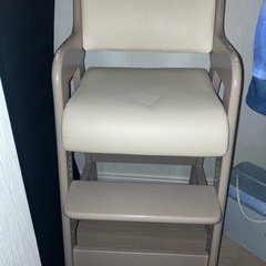 【無料】ケトル、チェア、子ども用チェアの画像