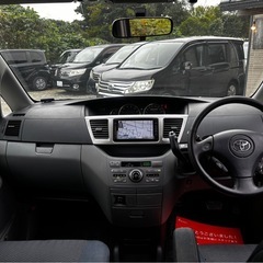 トヨタ ヴォクシー Z キラメキ 奇跡の4.6万キロ入庫しました！の画像