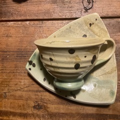 ②やちむん　コーヒー/ティーカップ＆トライアングルソーサーの画像