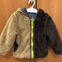 子ども服　パーカー　サイズ90〜100の画像