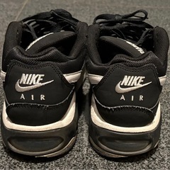 【NIKE】エアマックスレディース（24.5cm）の画像