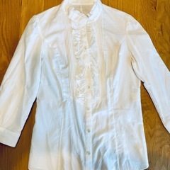 ブラウス　ワイシャツの画像