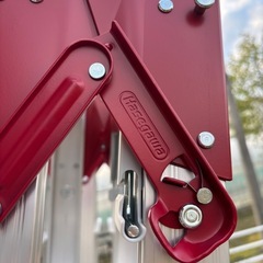 7尺足伸縮脚立
の画像