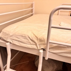 ニトリスチールミドルベッドホワイトの画像