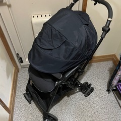 コンビ　ベビーカー　スゴカルa　4キャスの画像