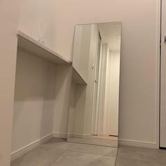 IKEA 鏡の画像