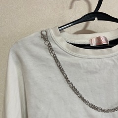 トップス 長袖 150 チェーン付きの画像