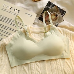 ブラジャー キャミソール 2点セットの画像