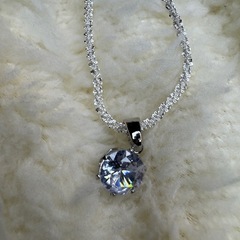 ネックレスの画像