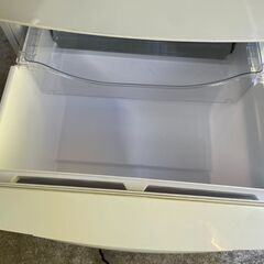 【リユースショップスパークル】ノンフロン冷凍冷蔵庫　No.71　アクア　2017年製　355L　AQR-H36(W)　AQUA　配送設置可能♪の画像