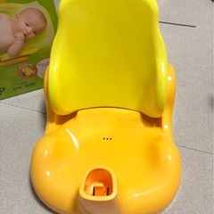 アップリカ　バスチェアの画像