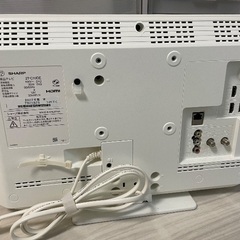 シャープ19インチテレビ白の画像
