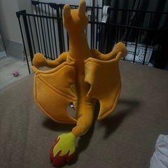 大きなリザードンのぬいぐるみ　わけありの画像