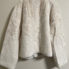 フェイクファージャケットの画像