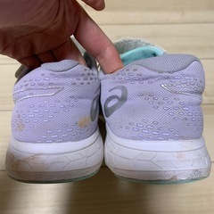 アシックス24.5cmの画像